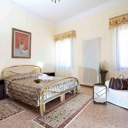 Di.Gianfranco Piano Nobile Apartamento Veneza Exterior foto