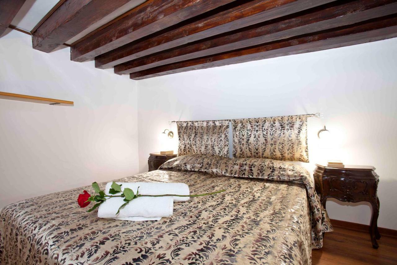 Di.Gianfranco Piano Nobile Apartamento Veneza Exterior foto